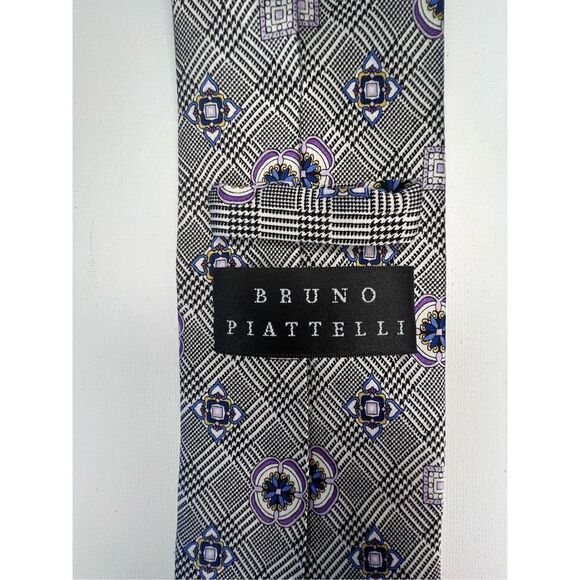 Bruno Piattelli 100% Silk Unique Geometric And Striped Patterned Tie - Picture 3 of 5